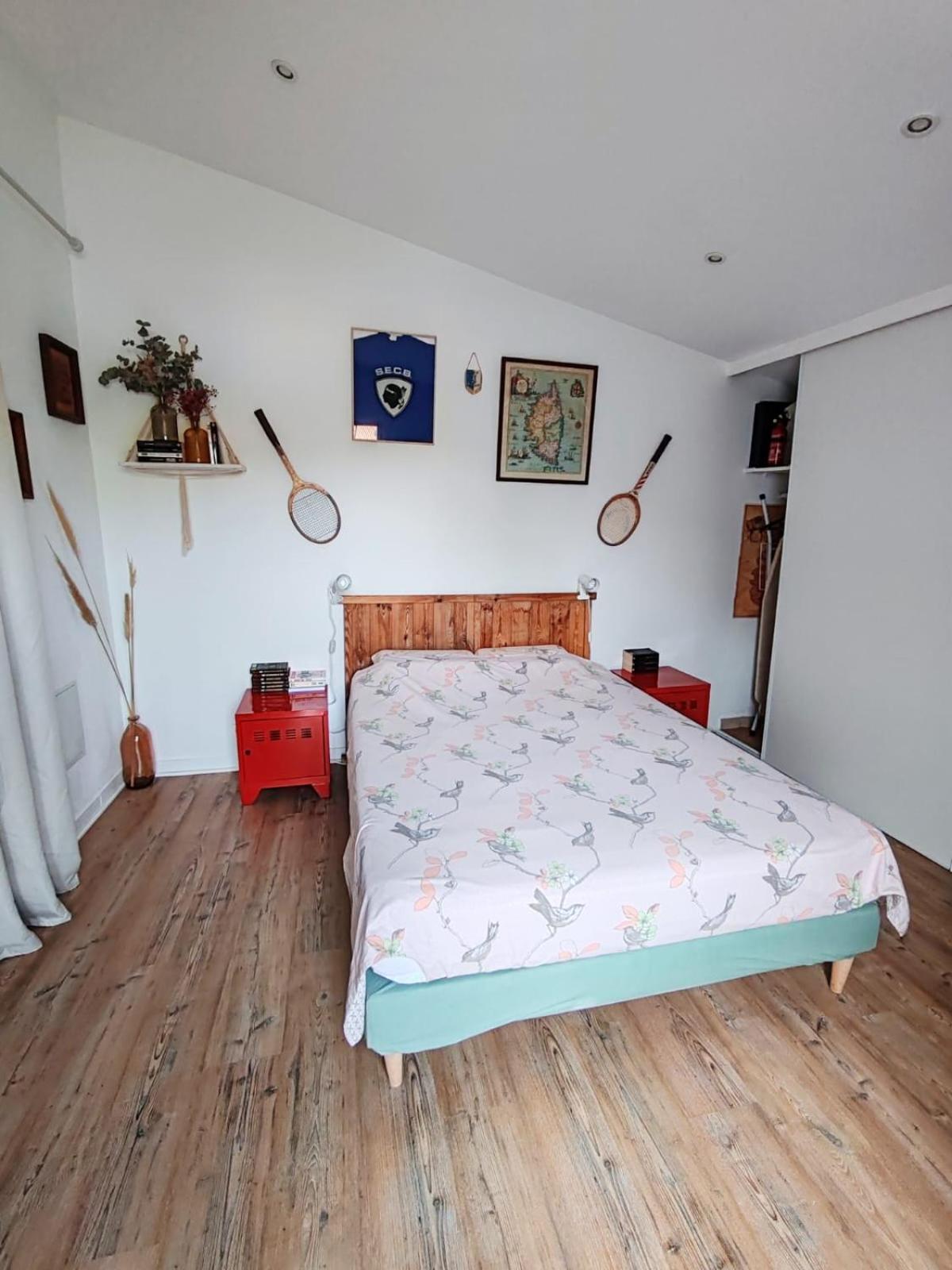 Casa Davia. Studio Independant Meuble. Фуріані Екстер'єр фото